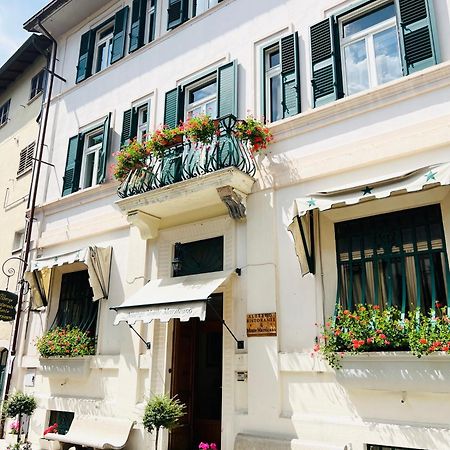 Monte Marsicano Hotel 佩斯卡塞罗利 外观 照片