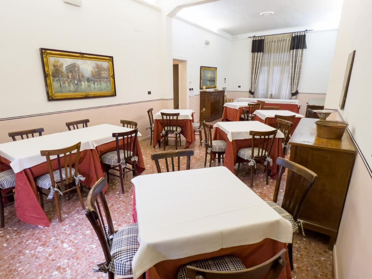 Monte Marsicano Hotel 佩斯卡塞罗利 外观 照片